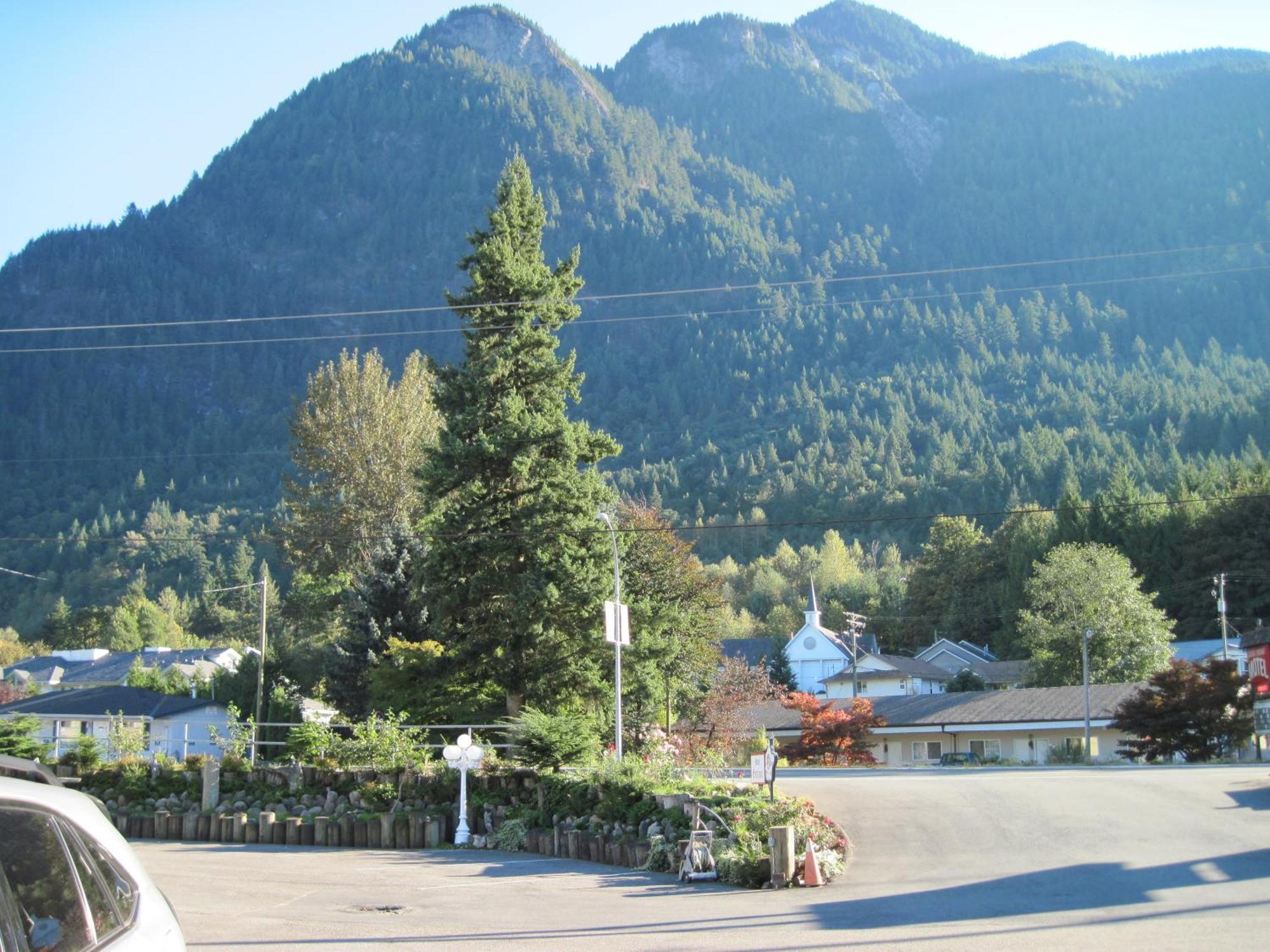 Alpine Motel Hope Exterior photo