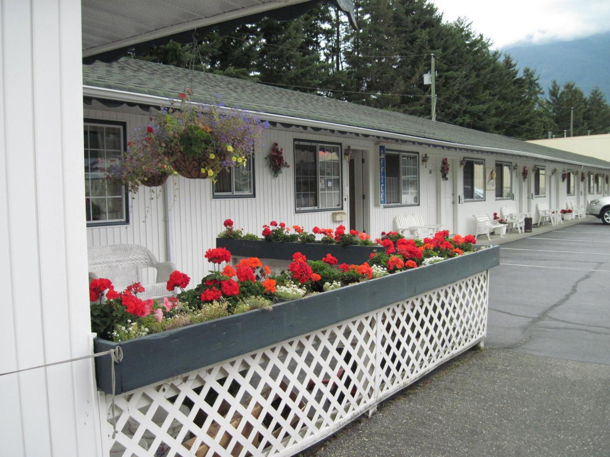 Alpine Motel Hope Exterior photo